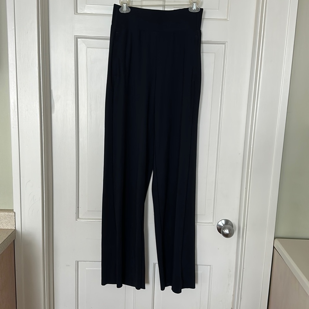 Athleta Cosmic Pant color black size S spandex